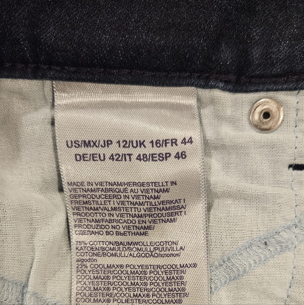 NYDJ Classic Dark Wash Blue Women’s Jeans, Size 12 - Picture 4 of 5